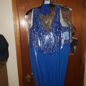 Royal blue bridesmaid dress w/ matching face mask